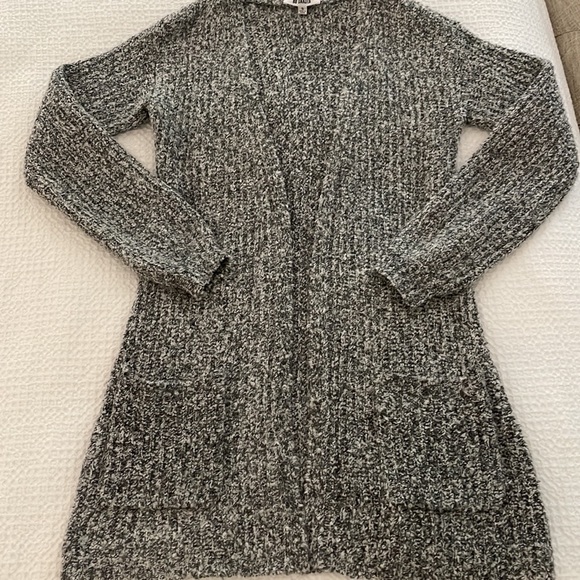BB Dakota long cardigan with pockets; size small; open front - Picture 2 of 5